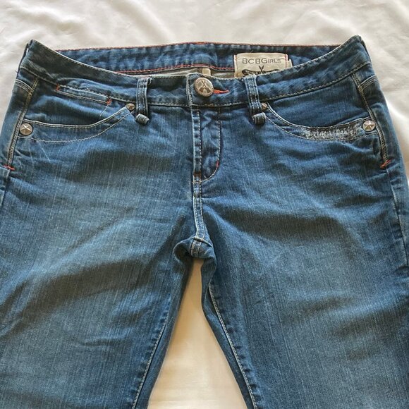 BCBGirls Jeans Size 30 - Picture 3 of 8